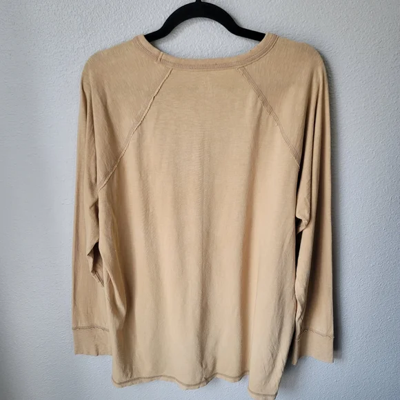 NWT Aerie Game Night Champion Long Sleeve Graphic Tee, Medium, Mustard Yellow - Picture 5 of 8